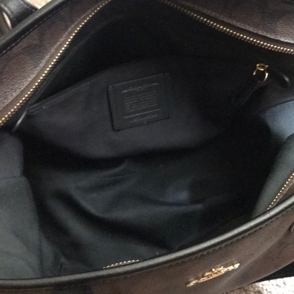 Coach Purse - Picture 3 of 4